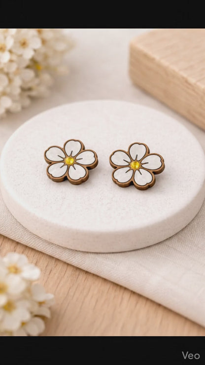 Handmade Floral Wood Stud Earrings – White Blossom with Golden Center